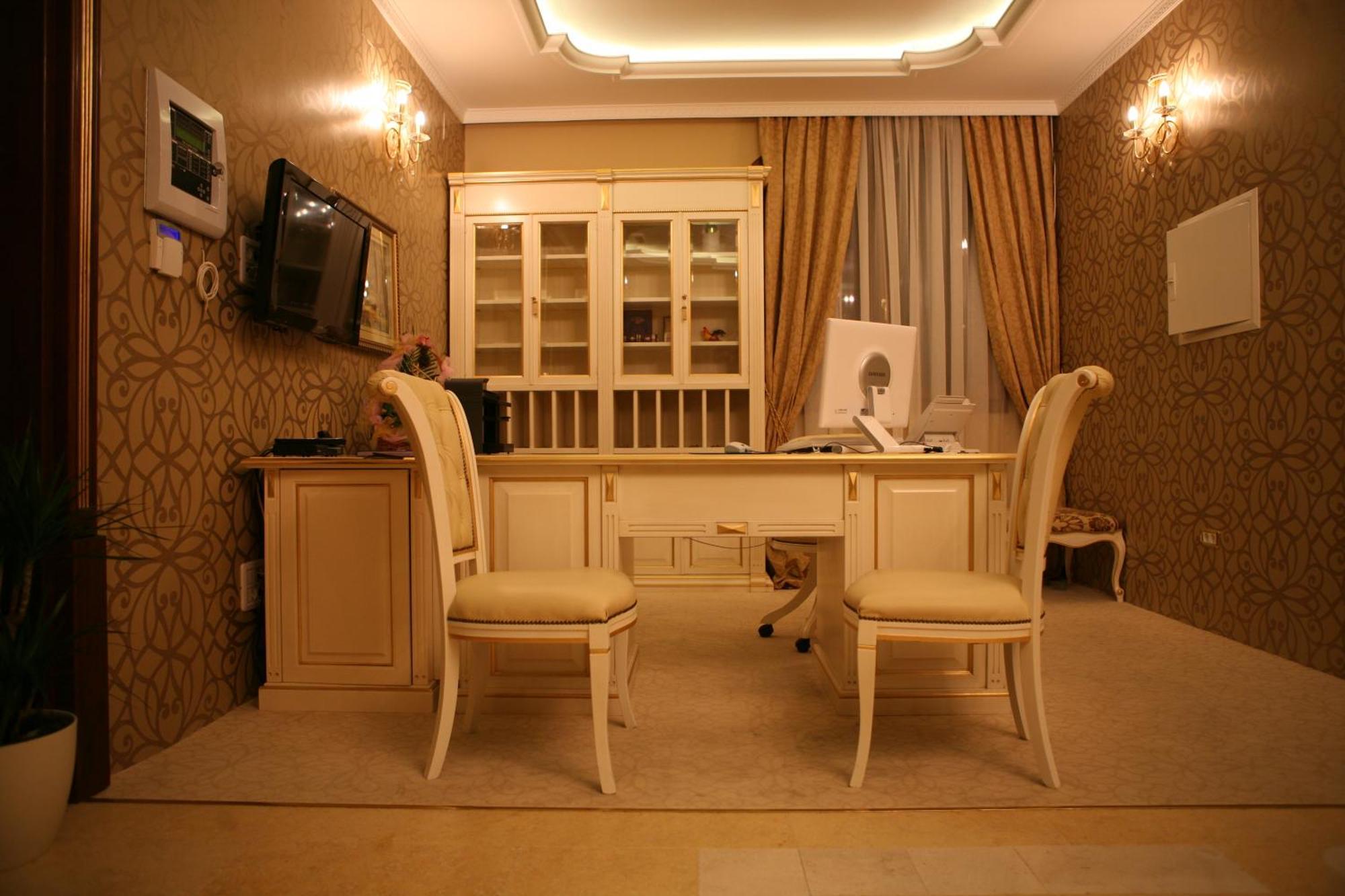 Hotel Villa Viktorija Баня Лука Екстериор снимка
