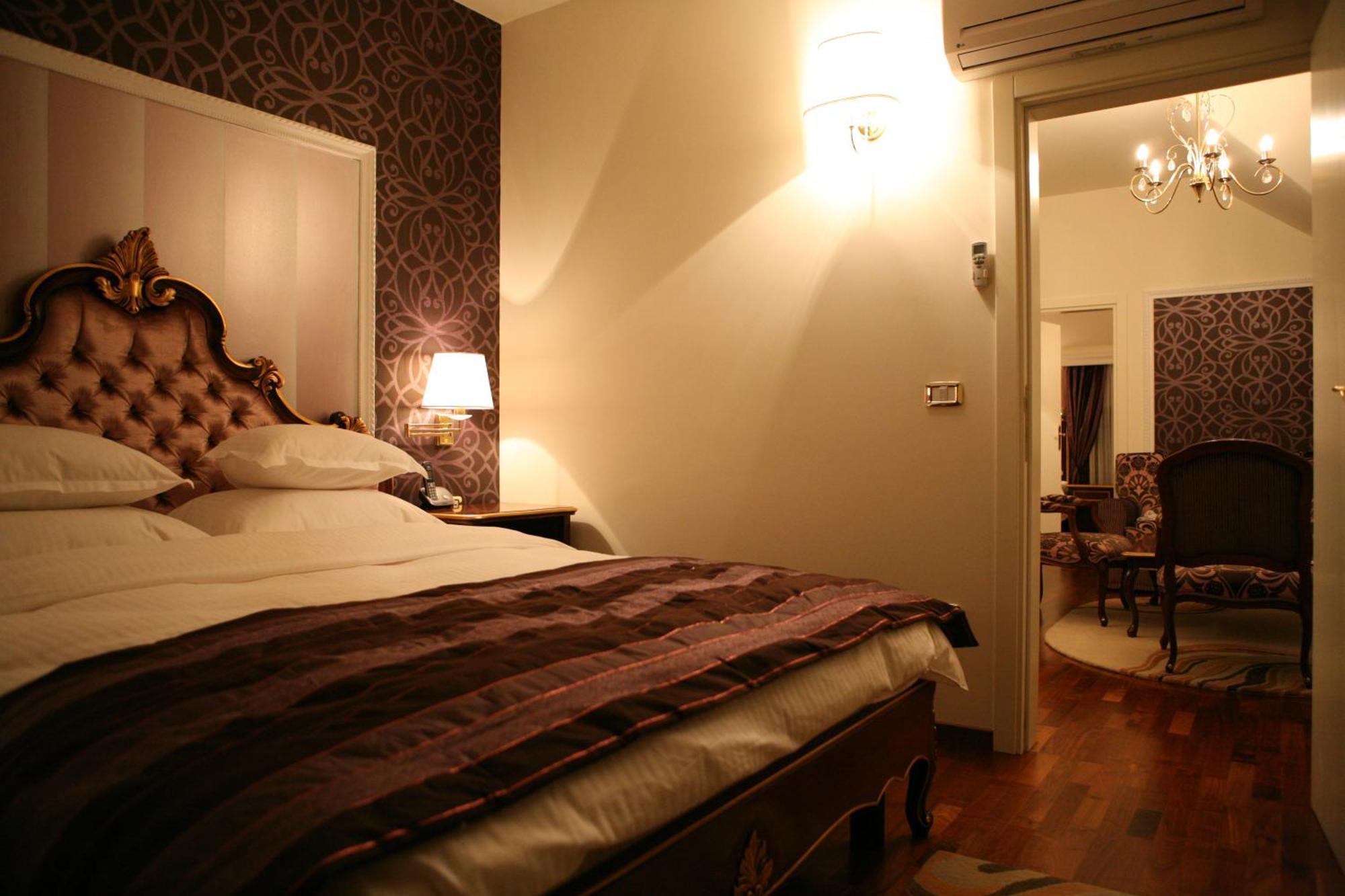 Hotel Villa Viktorija Баня Лука Екстериор снимка